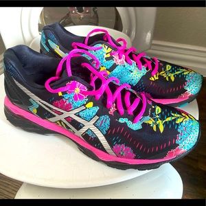 ASICS Gel Kayano 23 Women's Size 9.5 floral